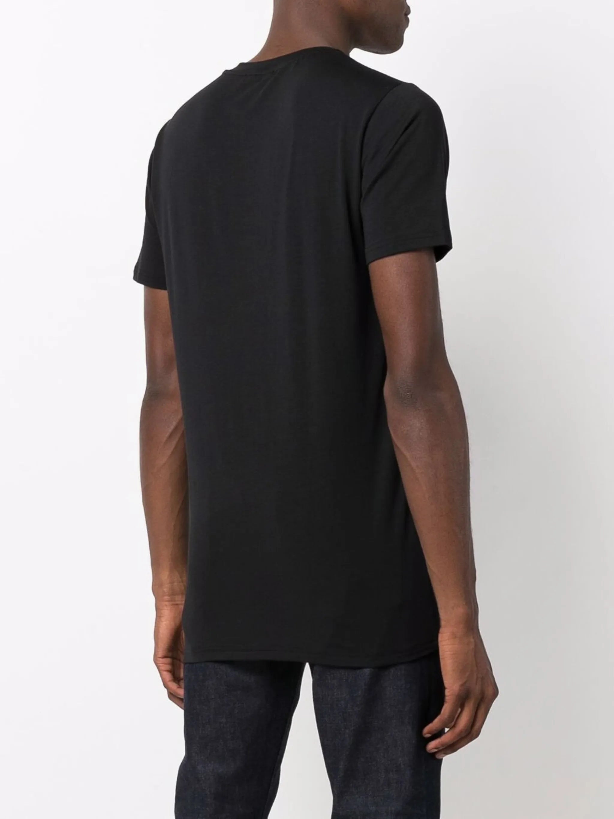 Narrow T-shirt with round neckline