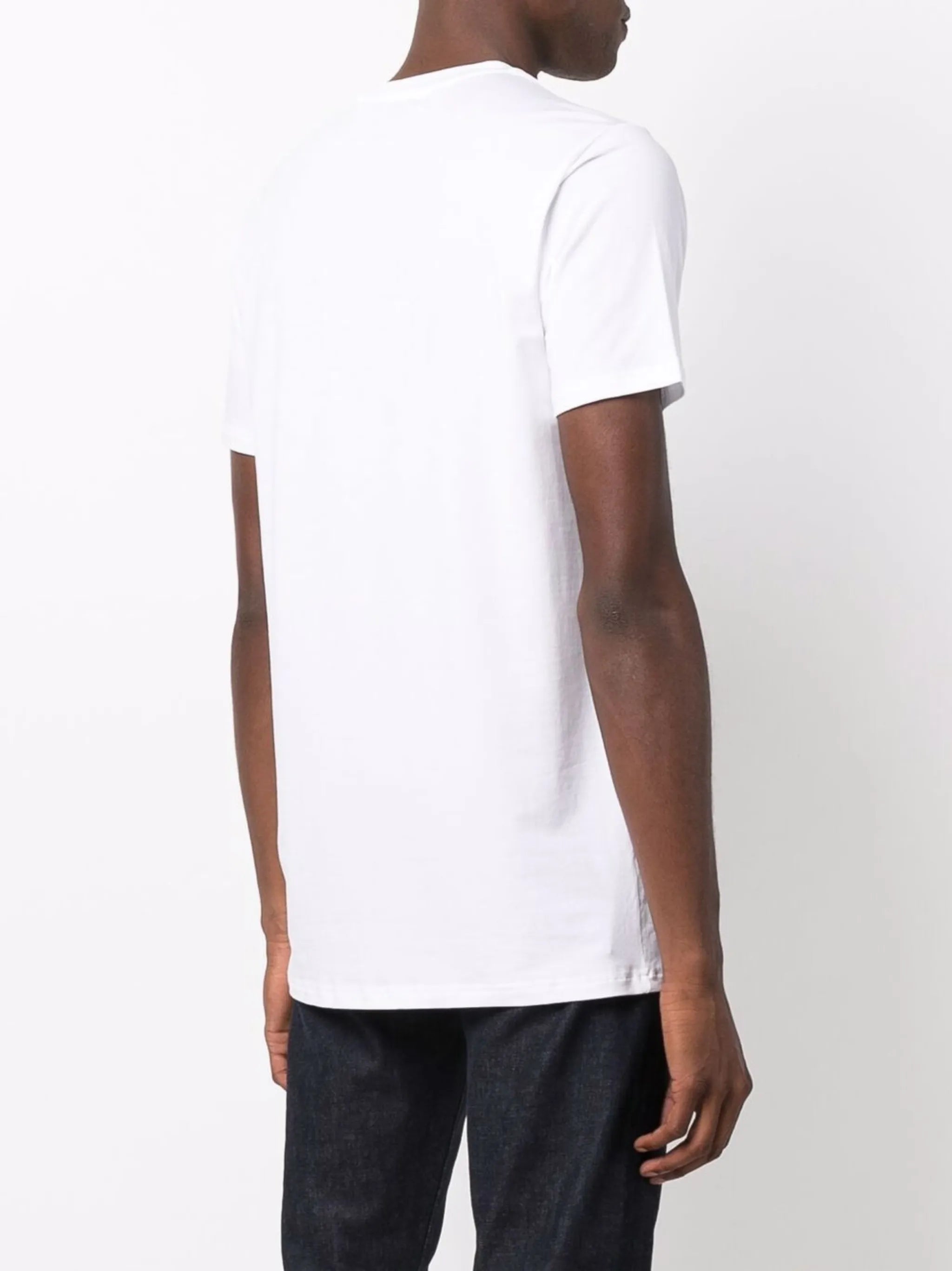 V-neck T-shirt