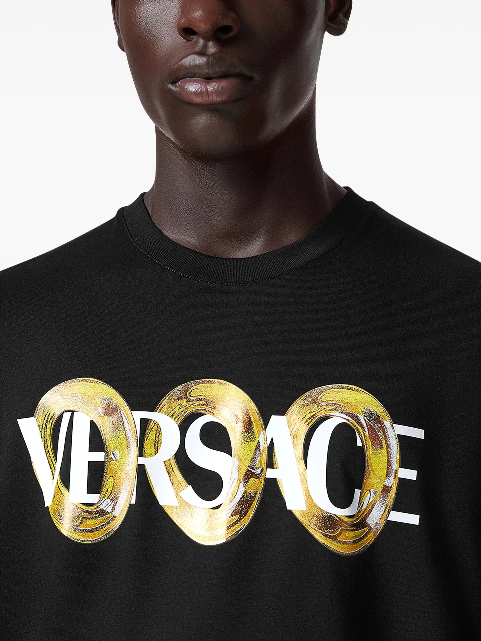 T-shirt with logo
