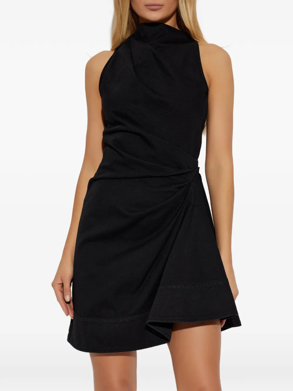 Sleeveless dress