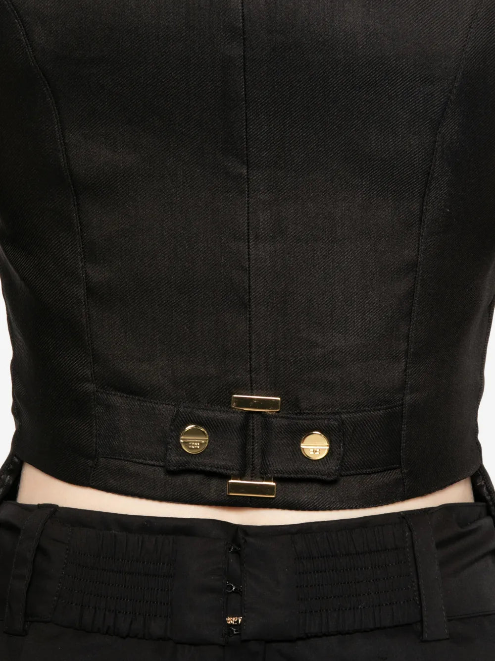 Buttoned vest