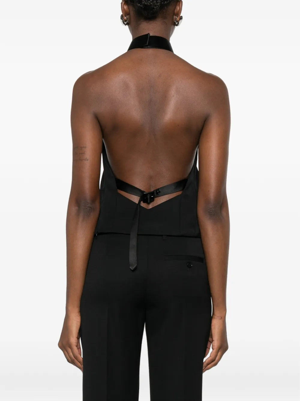 backless halterneck top