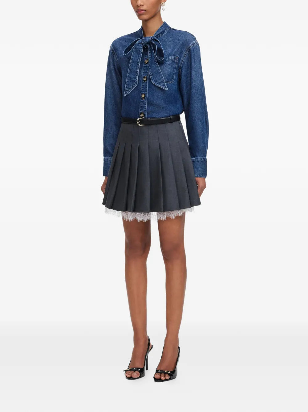 Shirt with bow collar