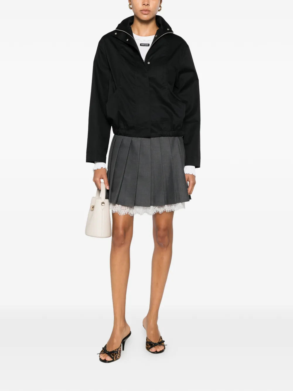 mini skirt with pleats and lace trim