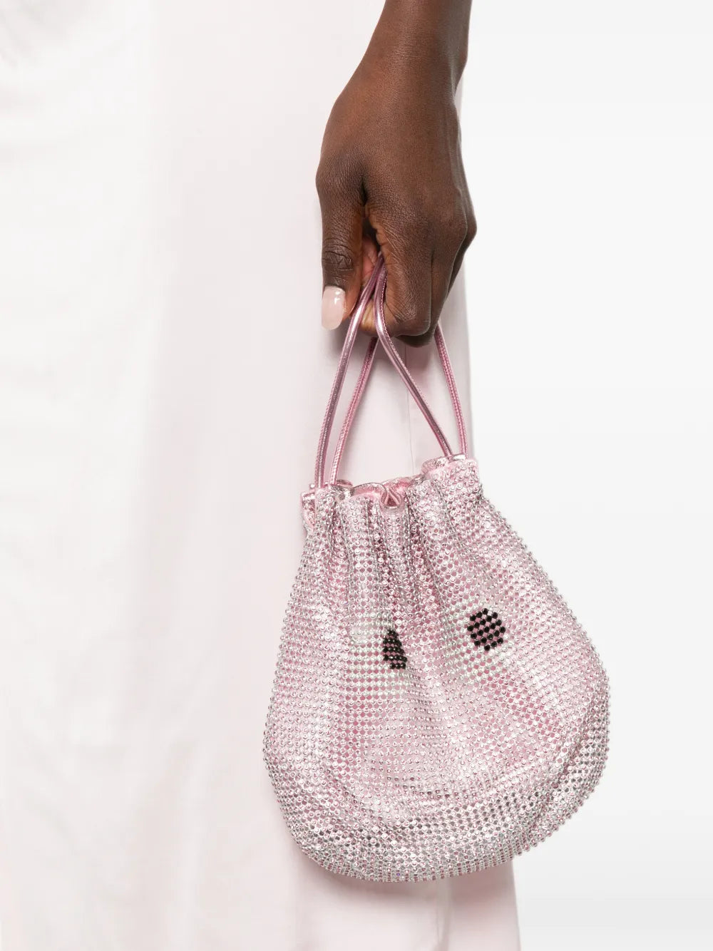 Kabelka clutch s ozdobným držadlem ve tvaru prstenu