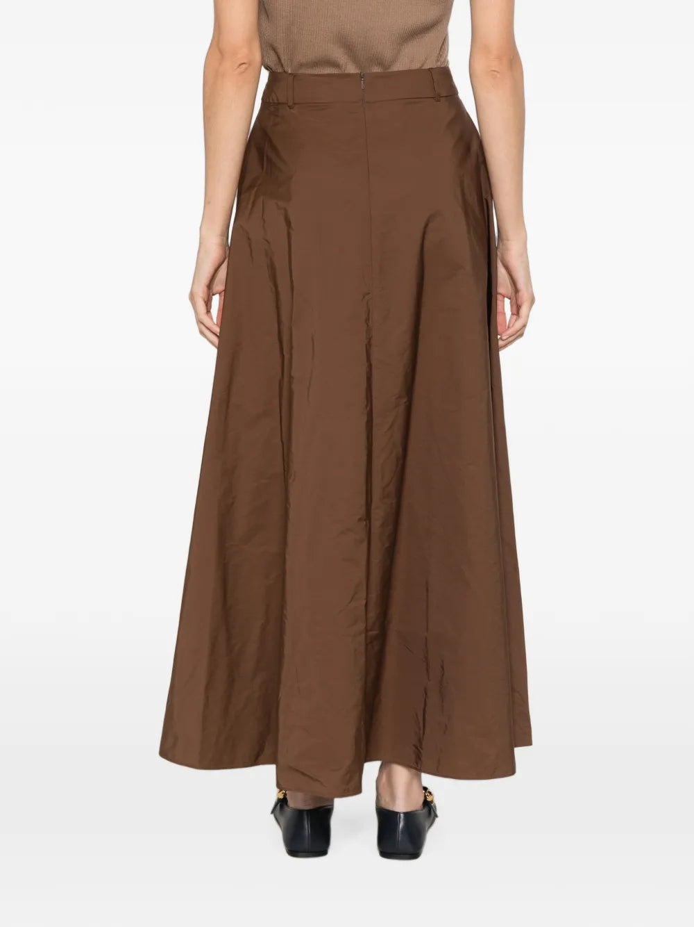Maxi skirt with belt loops and flared cut