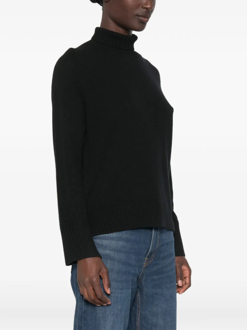 Sweater with stand-up collar and ribbed edges