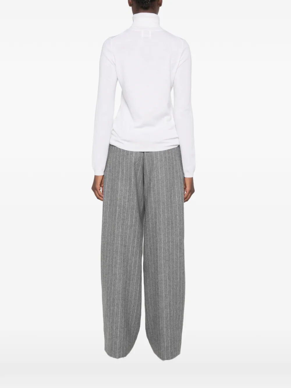 Turtleneck sweater with long sleeves