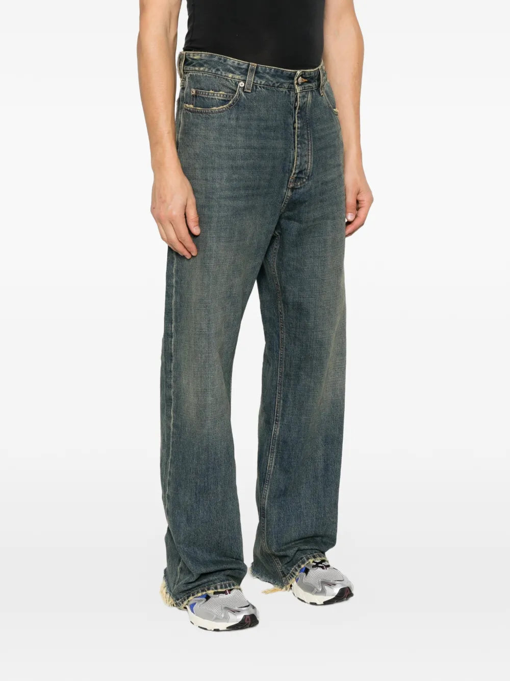 Wide-leg jeans with a distressed look