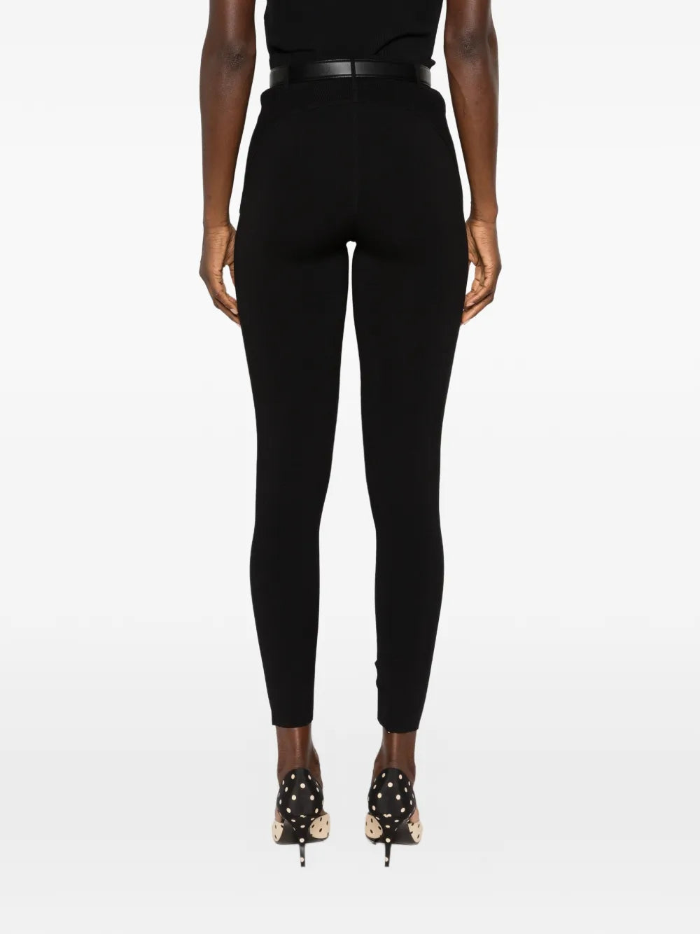 Skinny pants with belt