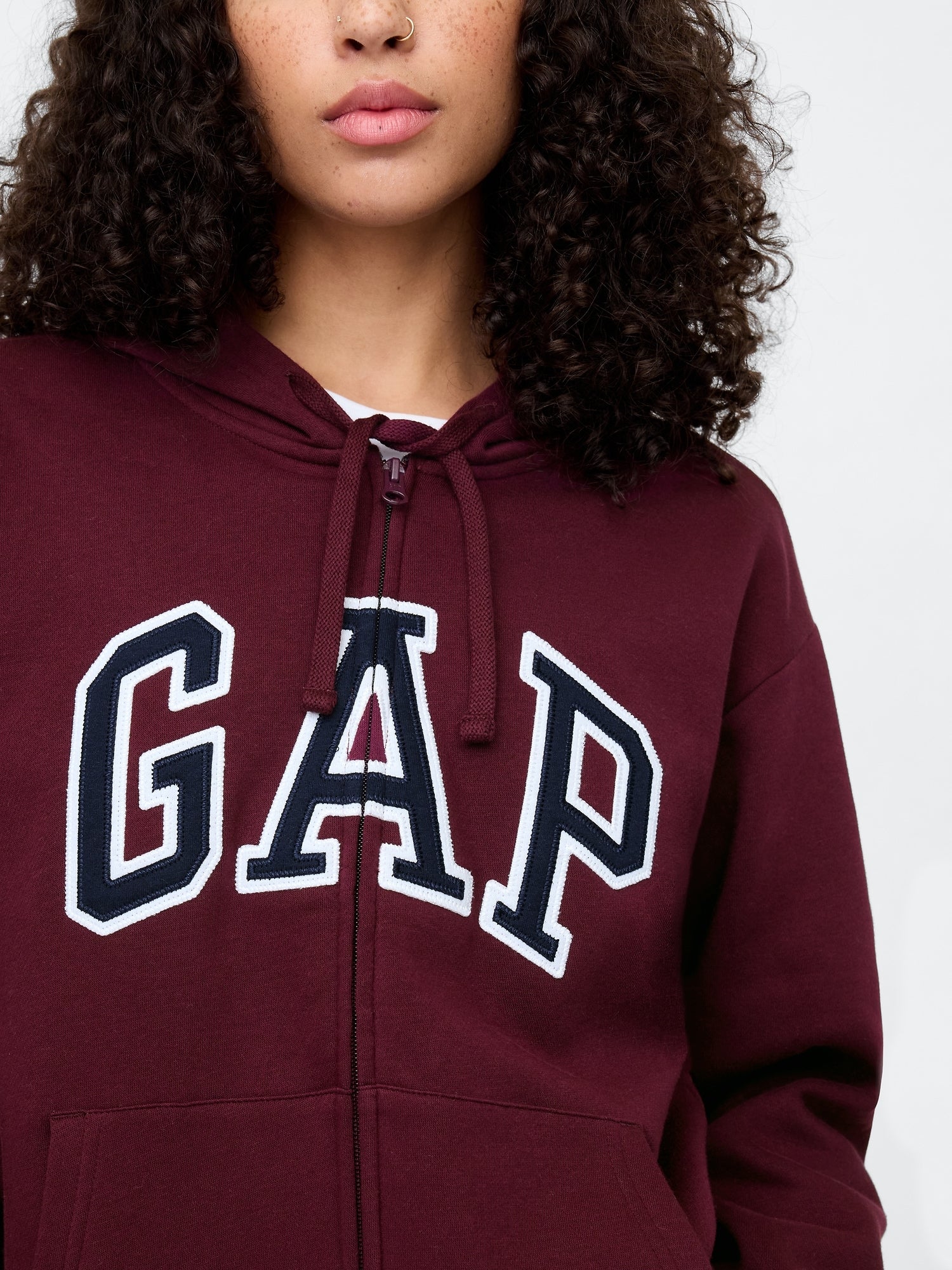 Dámska mikina s kapucňou s logom GAP